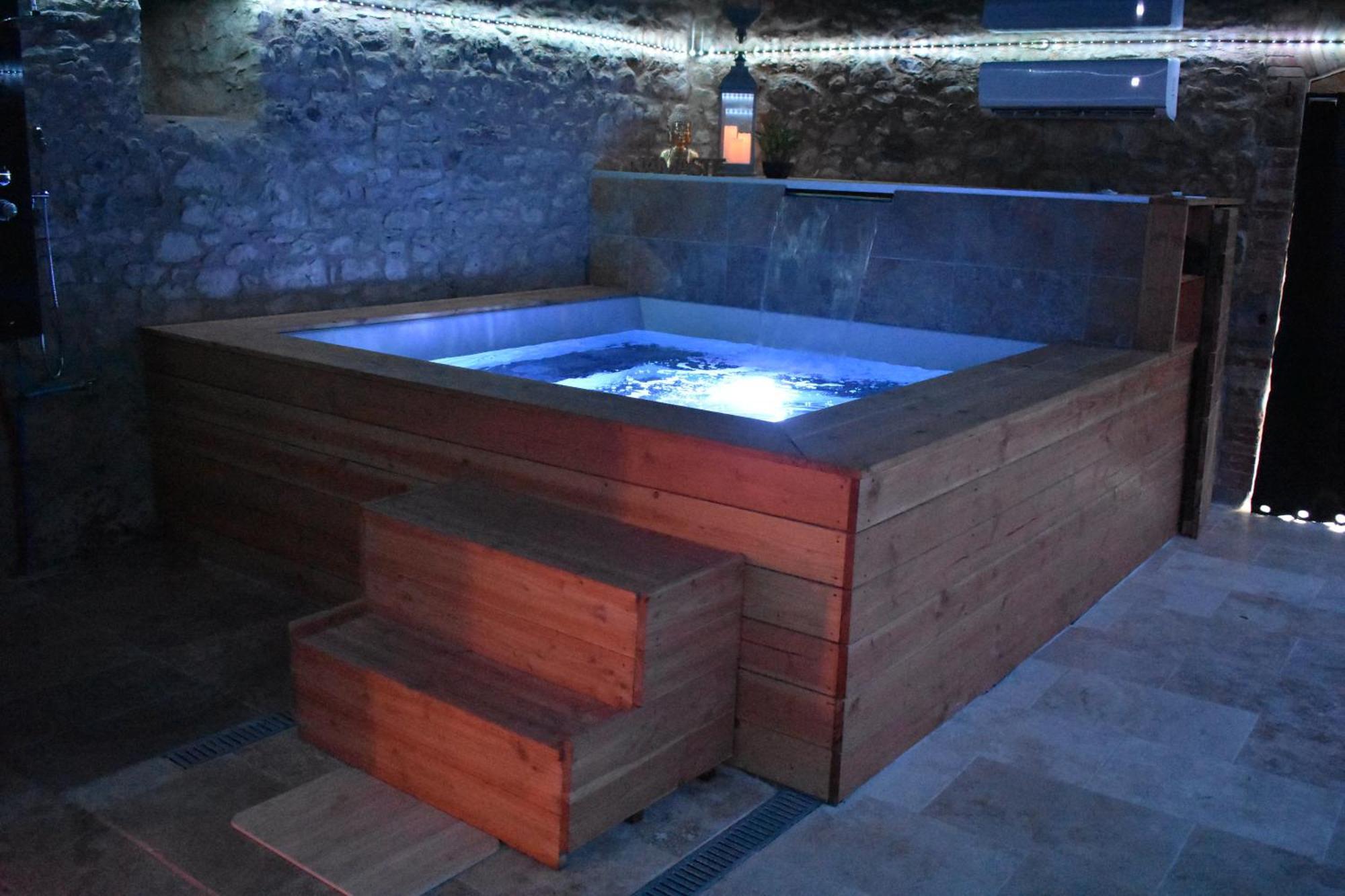 Gite A La Ferme Avec Jacuzzi Et Sauna Villefloure Екстер'єр фото